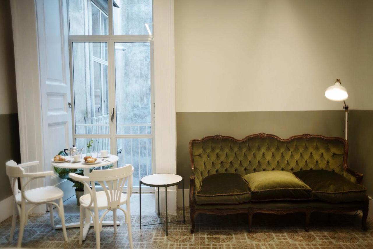 Interno21 * Naples